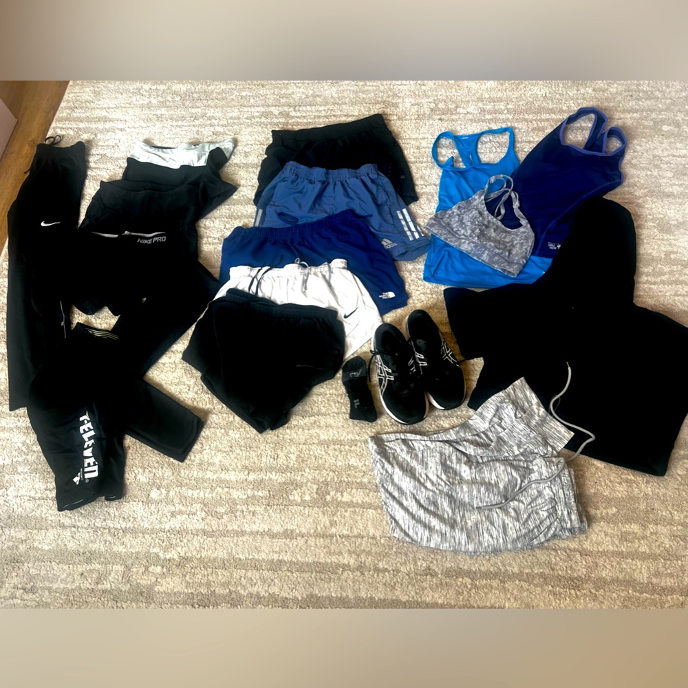 Women’s Activewear Ready for New Year’s Resolution!